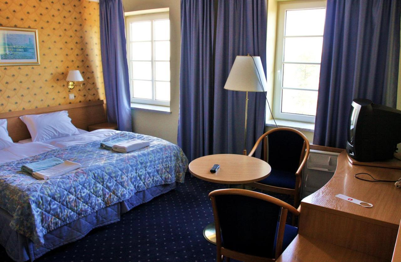 Gościniec Rycerski Bed and Breakfast Paprotki Pokój zdjęcie